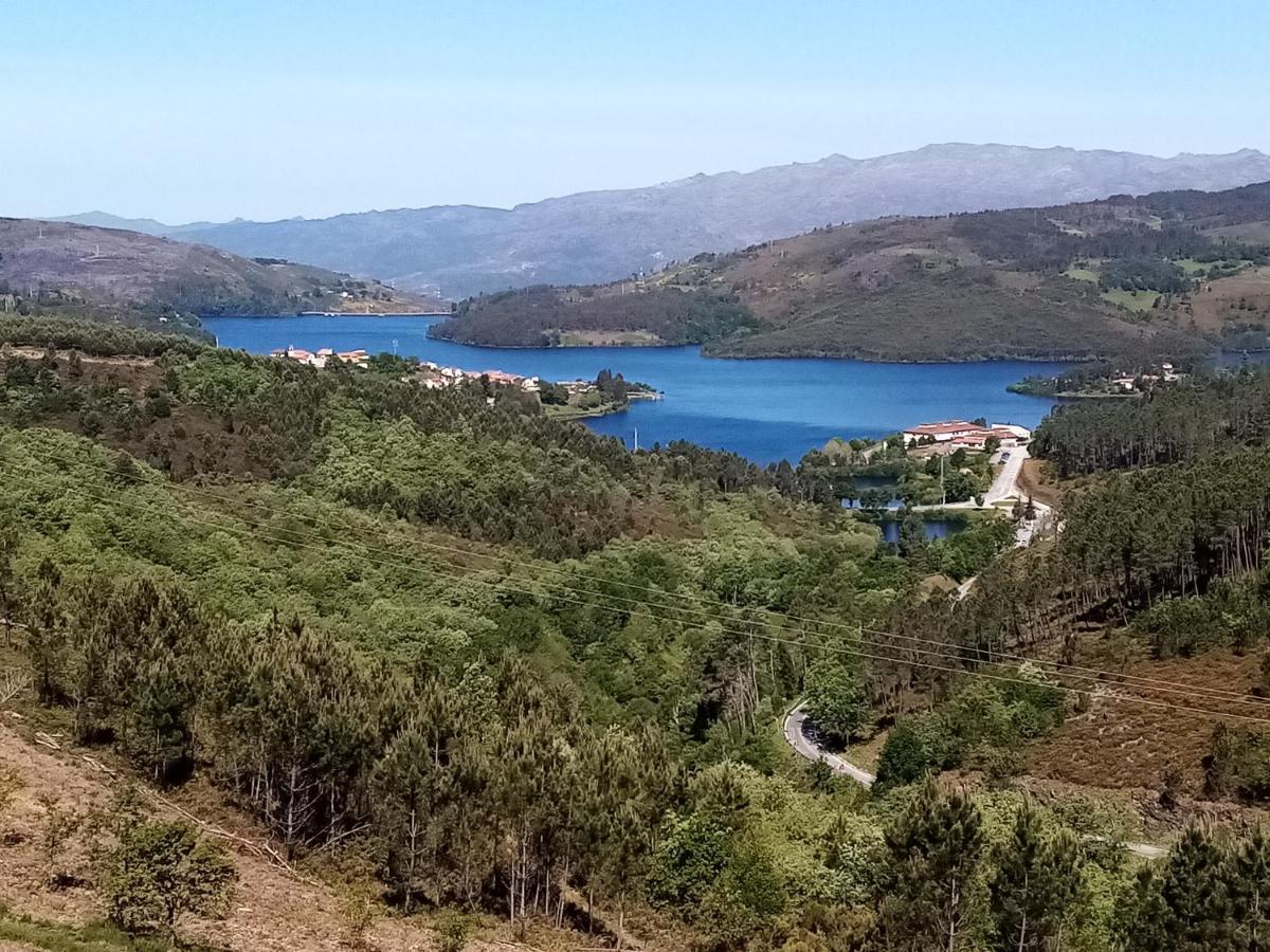 Vivenda Das Carvalhas Amiar Buitenkant foto